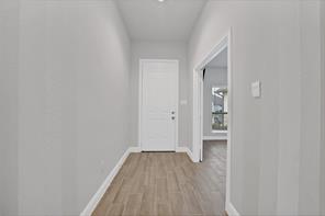 1066 Fleetwood Drive - Photo 4