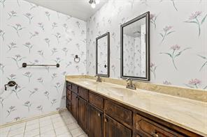 8260 Tudor Lane - Photo 25