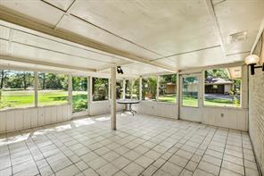 8260 Tudor Lane - Photo 28