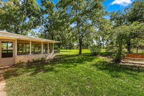 8260 Tudor Lane - Photo 30