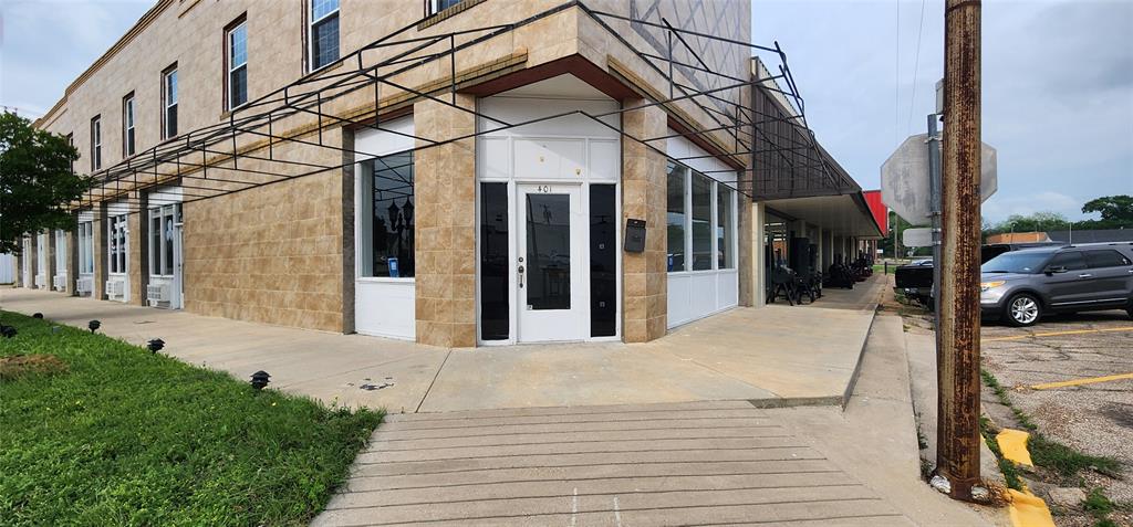 401 E Commerce Street - Photo 1