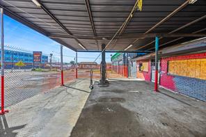 302 N Lancaster Avenue - Photo 3