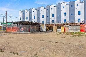 302 N Lancaster Avenue - Photo 4