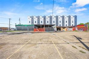 302 N Lancaster Avenue - Photo 6