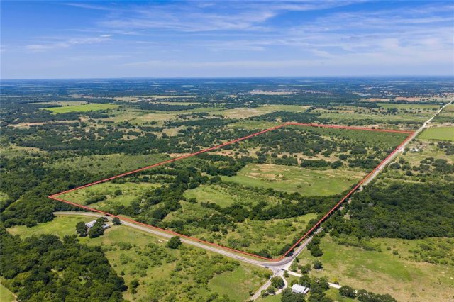 153 Acres FM 583