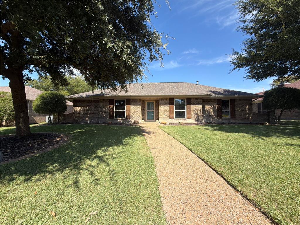 711 Rush Creek Drive - Photo 1