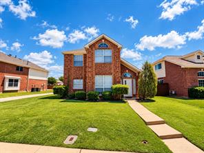 1402 Stone Canyon Way - Photo 2