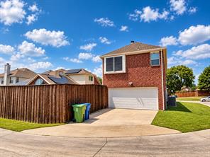 1402 Stone Canyon Way - Photo 4