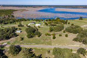 410 Shoreline Drive - Photo 11