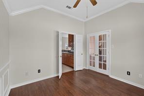 1429 Macrae Court - Photo 14