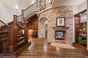 2105 Denver Drive - Photo 2