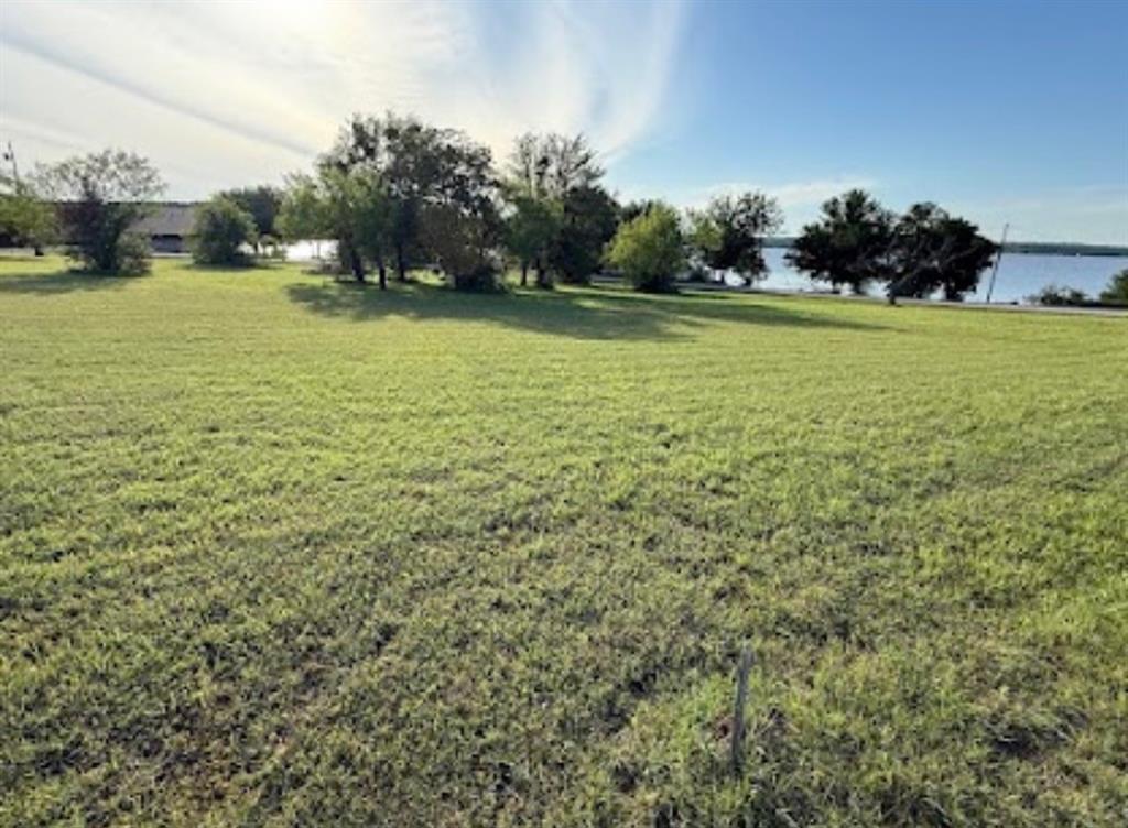 80 Lakeshore Drive - Photo 1