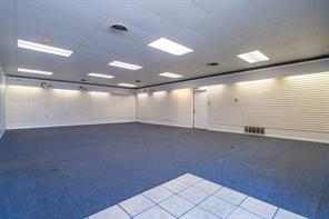 2815 Kari Lane - Photo 5