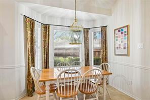 758 Livingston Drive - Photo 10