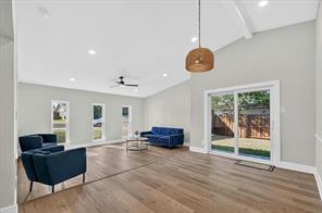4709 Pemberton Lane - Photo 8