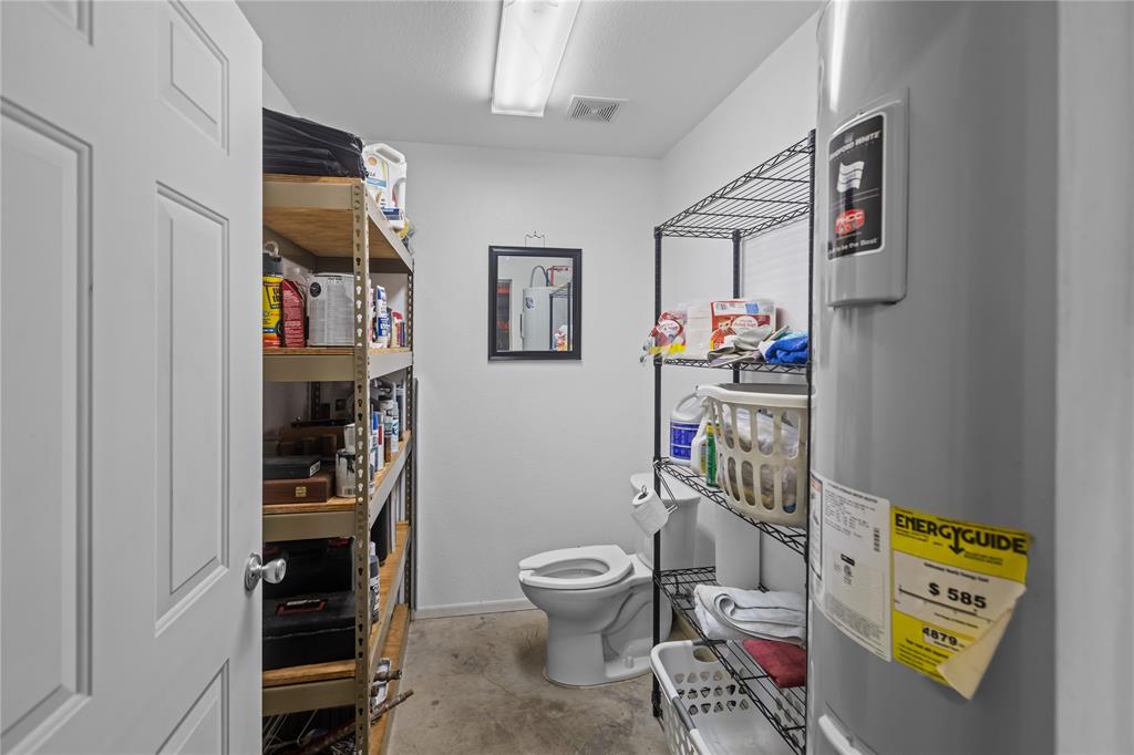 223 W 2nd Street - Photo 31