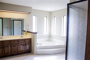 1400 exchange Parkway - Photo 6