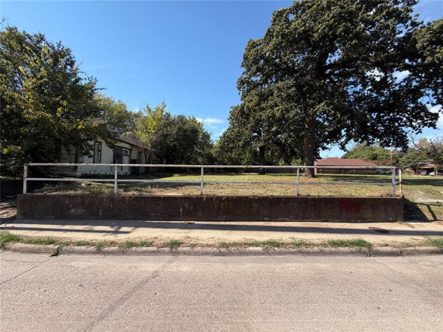 3915 Malcolm X Boulevard