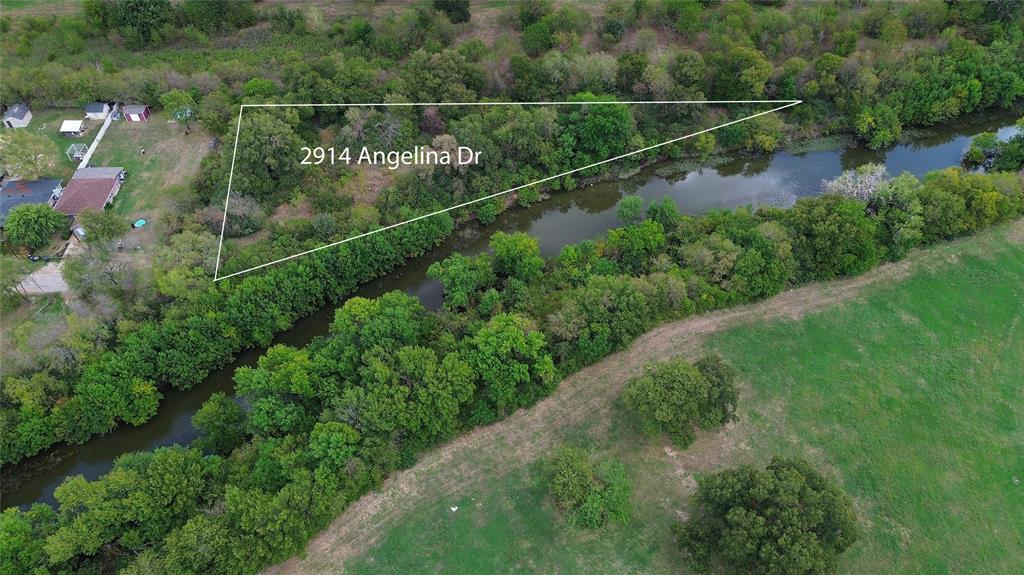 2914 Angelina Drive - Photo 1