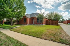 1524 Creek Springs Drive - Photo 2