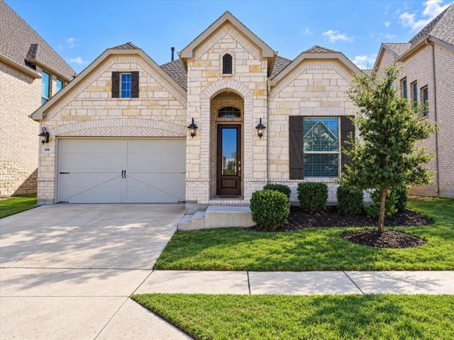 306 Driftwood Lane