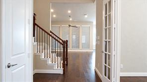 306 Driftwood Lane - Photo 9