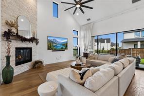 8617 Hawthorn Drive - Photo 11