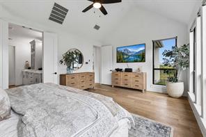 8617 Hawthorn Drive - Photo 14