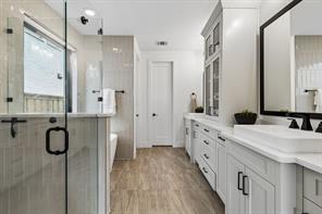 8617 Hawthorn Drive - Photo 15