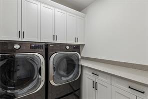 8617 Hawthorn Drive - Photo 20