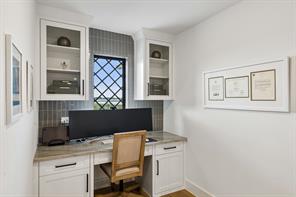 8617 Hawthorn Drive - Photo 28