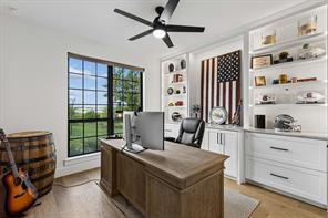 8617 Hawthorn Drive - Photo 3