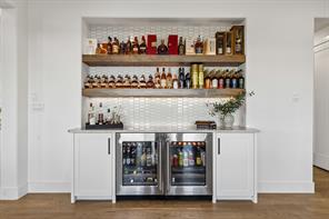 8617 Hawthorn Drive - Photo 6