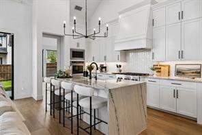 8617 Hawthorn Drive - Photo 7