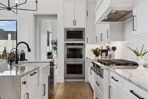 8617 Hawthorn Drive - Photo 8
