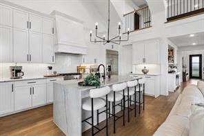 8617 Hawthorn Drive - Photo 9