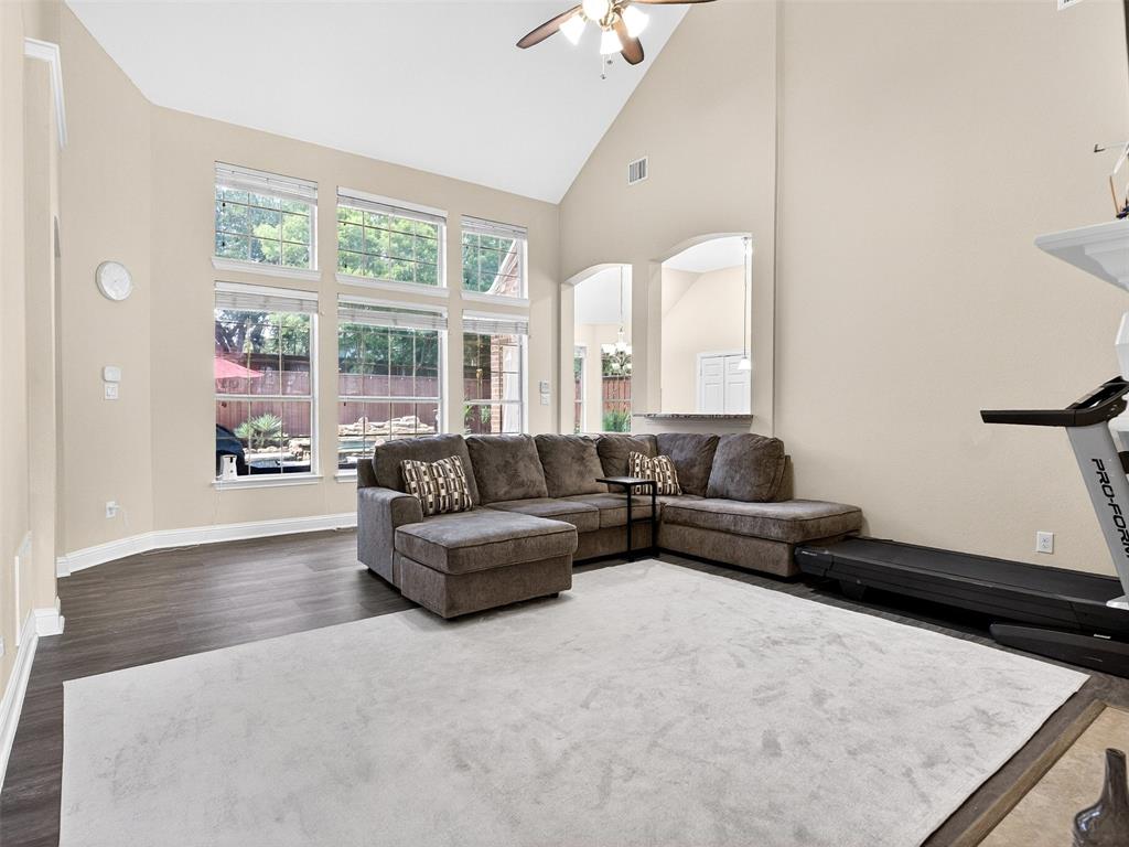 602 Bel Air Drive - Photo 8