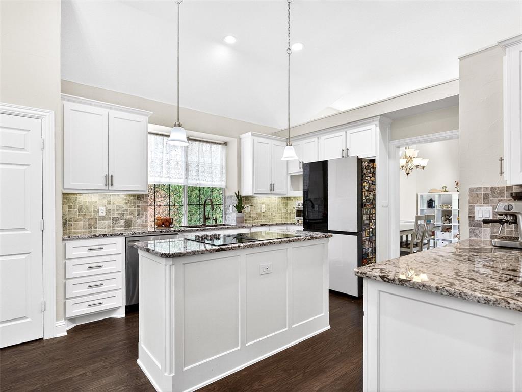 602 Bel Air Drive - Photo 9