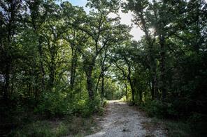 800 County Road 3519 - Photo 13