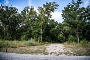 800 County Road 3519 - Photo 8