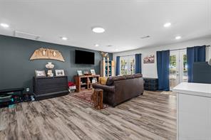 13800 Fm 1384 - Photo 17