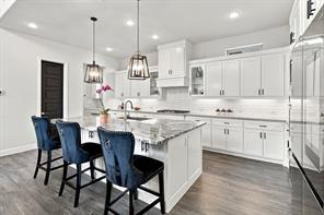 800 N Pecan Parkway - Photo 10
