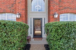 5609 Norris Drive - Photo 2
