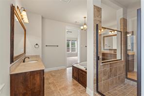 2490 Stonybrook Drive - Photo 15