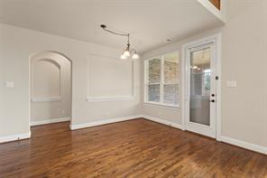 2490 Stonybrook Drive - Photo 9