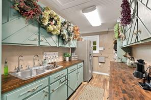 4618 Walnut Street - Photo 17