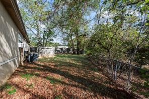1040 Westpark Circle N - Photo 10