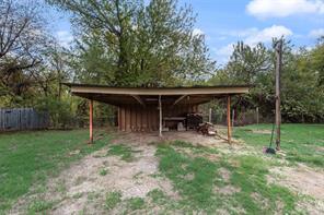 1040 Westpark Circle N - Photo 13