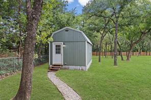5860 Newt Patterson Road - Photo 11
