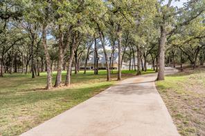 901 Pioneer Circle W - Photo 2